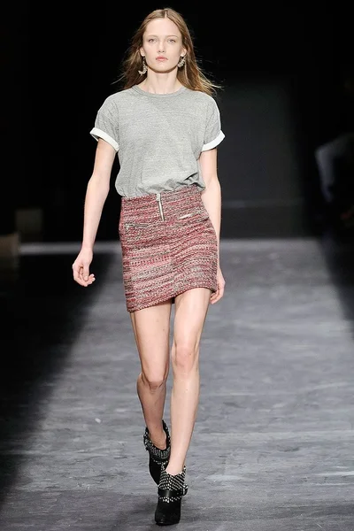 Look 14